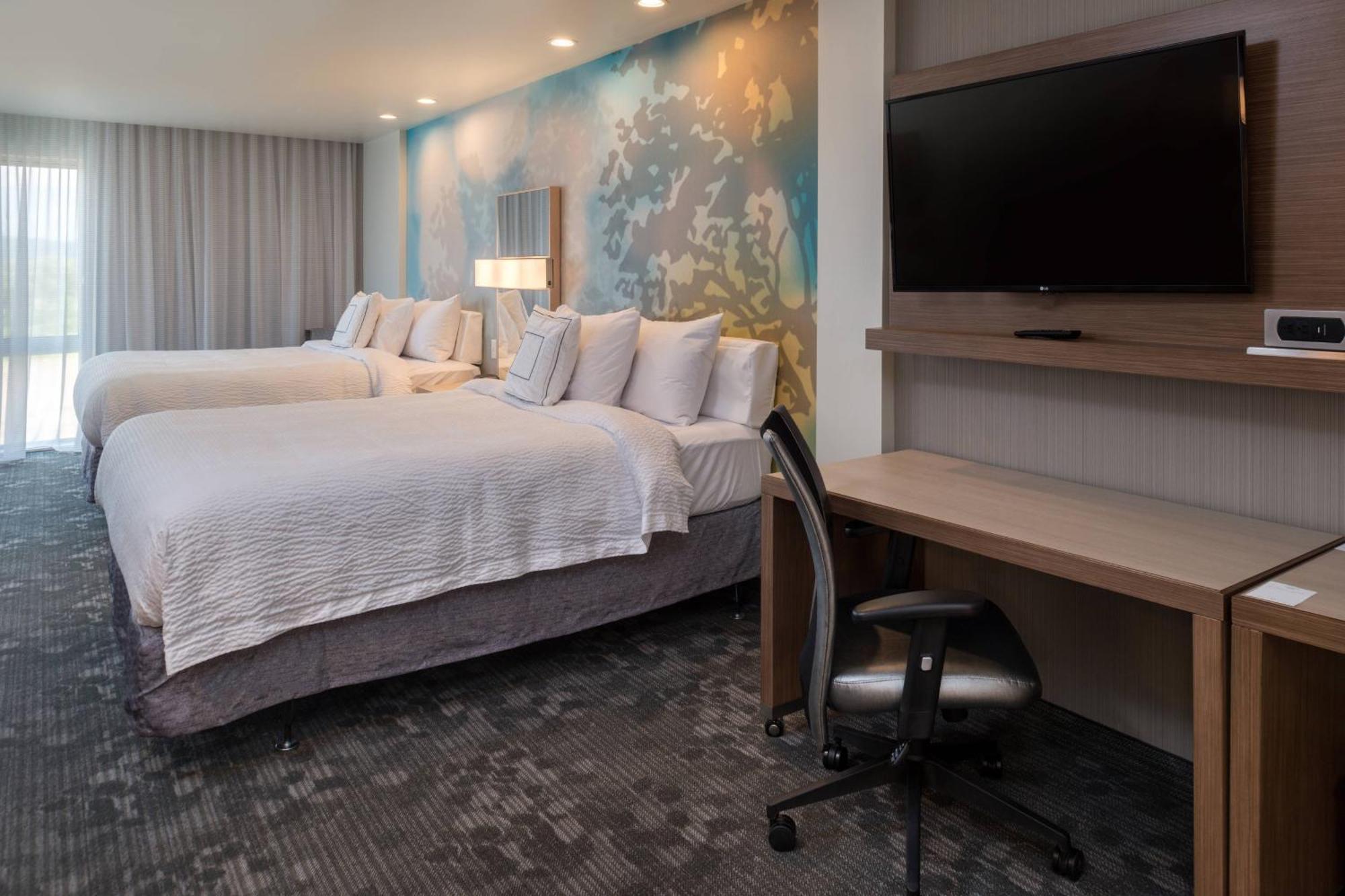 คอร์ตยาร์ด เอลมิรา ฮอร์สเฮดส์ Hotel ภายนอก รูปภาพ